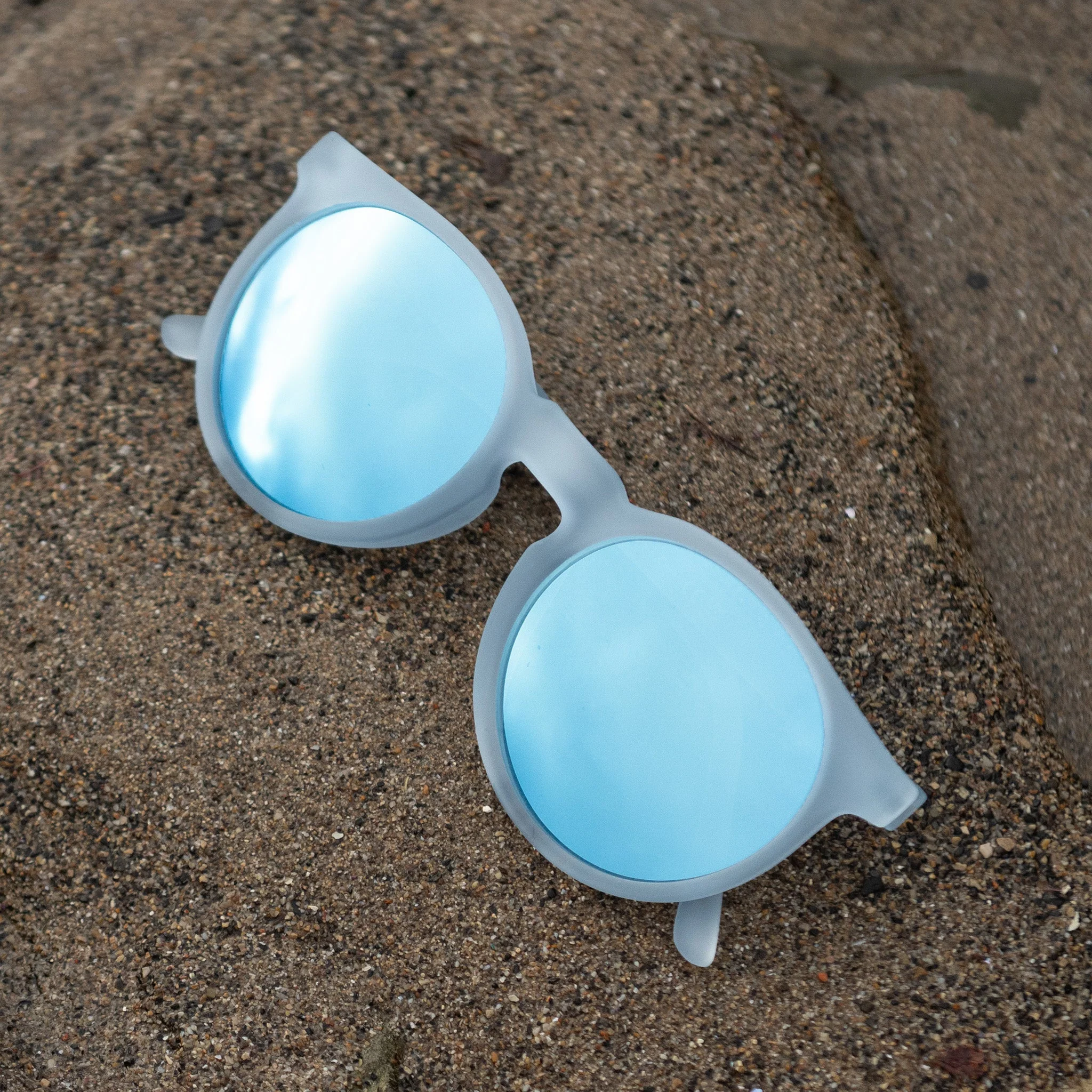 Beach Trash Is My Treasure - Image 4
