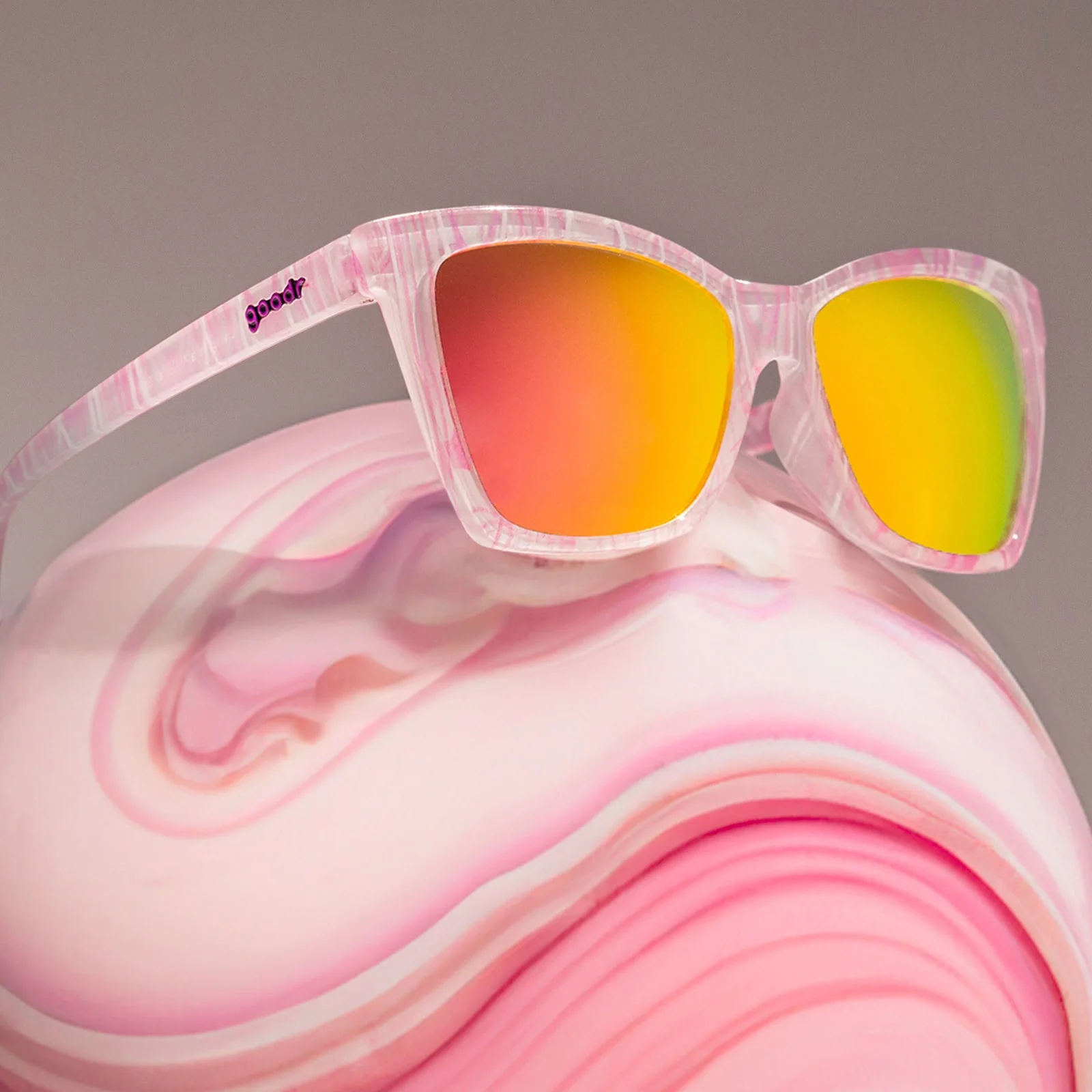 Living in a Material Swirl - Image 5