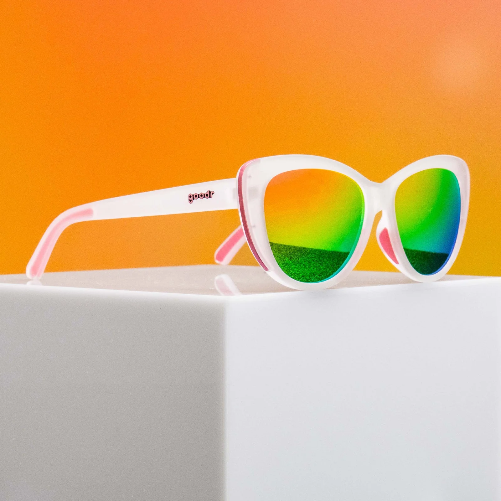 Rainbow Runway Ready - Image 4